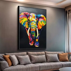 Quadro Elefante em Explosão de Cores Vivas deitado sobre a superfície, mostrando os detalhes da moldura inferior direita.