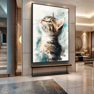 Quadro Gato Observando as Estrelas do Horizonte deitado sobre a superfície, mostrando os detalhes da moldura inferior direita.