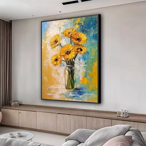 Quadro Girassóis Reluzentes em Jarro de Cristal deitado sobre a superfície, mostrando os detalhes da moldura inferior direita.