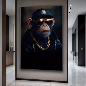 Quadro Macaco Rapper deitado sobre a superfície, mostrando os detalhes da moldura inferior direita.