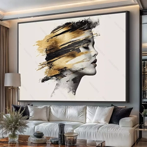 Quadro Mulher Dourada na Sinfonia das Cores deitado sobre a superfície, mostrando os detalhes da moldura inferior direita.