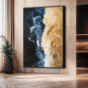 Quadro Natureza Dividida entre Terra e Mar Revolto deitado sobre a superfície, mostrando os detalhes da moldura inferior direita.