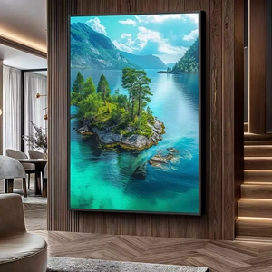 Quadro Paisagem de Ilhas Serenas e Montanhas Majestosas deitado sobre a superfície, mostrando os detalhes da moldura inferior direita.