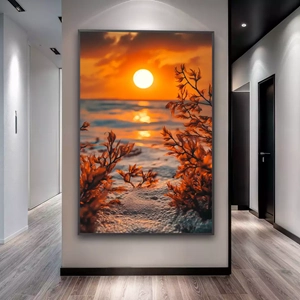 Quadro Pôr do Sol no Mar deitado sobre a superfície, mostrando os detalhes da moldura inferior direita.
