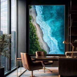 Quadro Praia das Ondas e Florestas Eternas deitado sobre a superfície, mostrando os detalhes da moldura inferior direita.