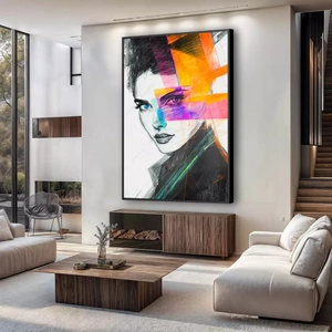 Quadro Rosto Feminino deitado sobre a superfície, mostrando os detalhes da moldura inferior direita.