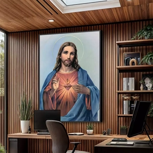 Quadro Sagrado Coração de Jesus Cristo deitado sobre a superfície, mostrando os detalhes da moldura inferior direita.
