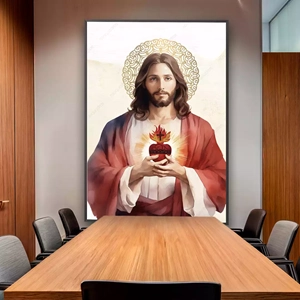 Quadro Sagrado Coração de Jesus Watercolor deitado sobre a superfície, mostrando os detalhes da moldura inferior direita.