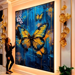 Quadro Borboleta de Luzes e Sonhos Etéreos visto de frente, exibindo sua moldura e sua arte.