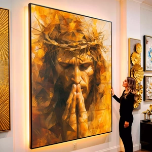 Quadro Jesus Em Oração Coroado De Espinhos visto de frente, exibindo sua moldura e sua arte.