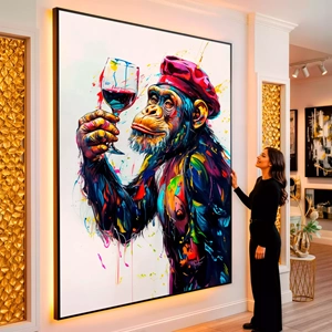 Quadro Macaco Somemelier em Pintura visto de frente, exibindo sua moldura e sua arte.