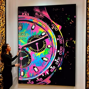 Quadro Relógio visto de frente, exibindo sua moldura e sua arte.